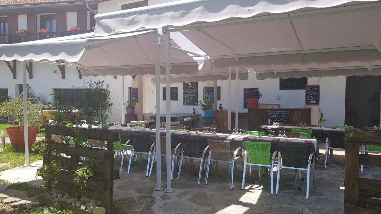 Hotel Restaurant Le Traineau Clelles Kültér fotó
