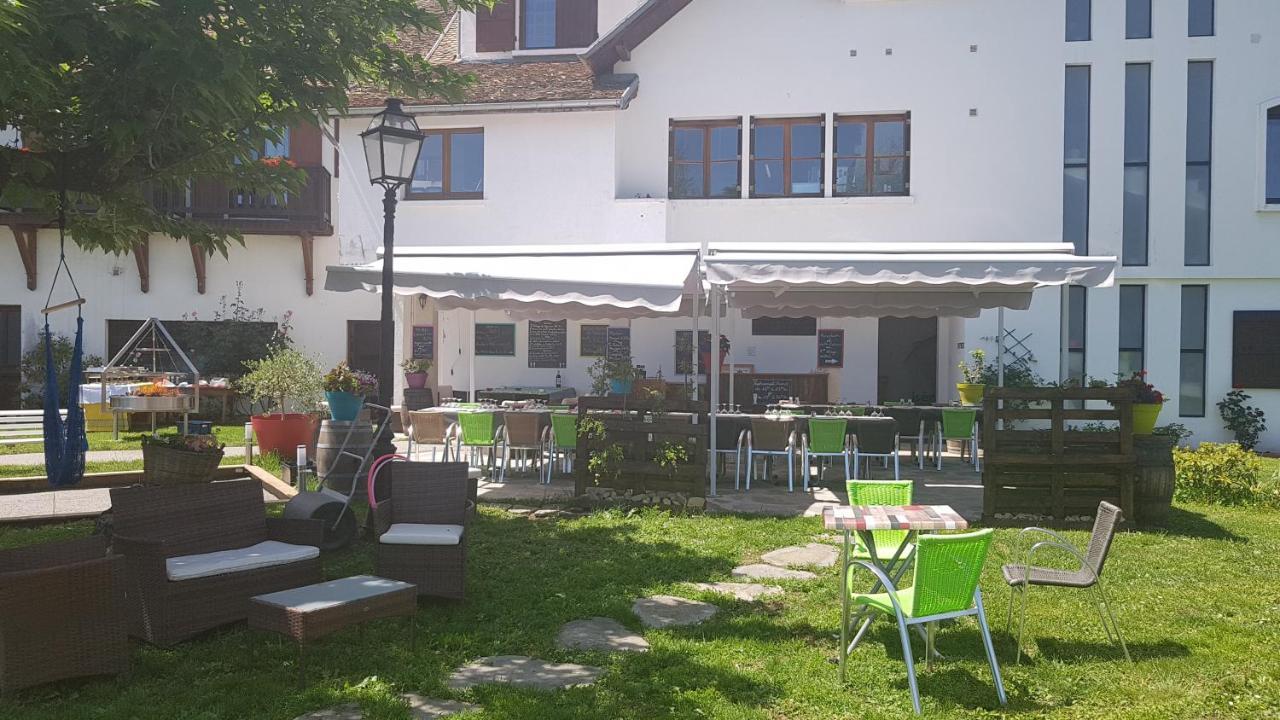 Hotel Restaurant Le Traineau Clelles Kültér fotó